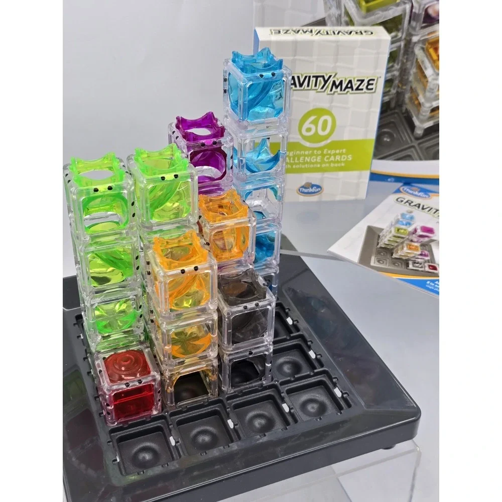 ThinkFun‎ Gravity Maze - Falling Marble Run Logic Game - STEM Toy Ages 8+